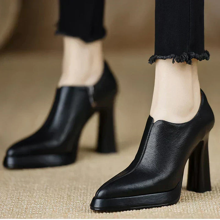 Carina™ | Chic Pointed Pumps